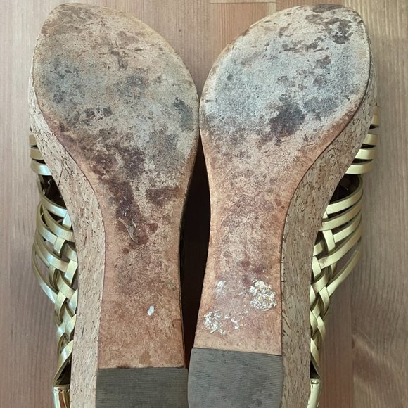 Like New Beautiful Tory Burch Gold Metallic Woven Leather Espadrilles Size 9 - Picture 9 of 10